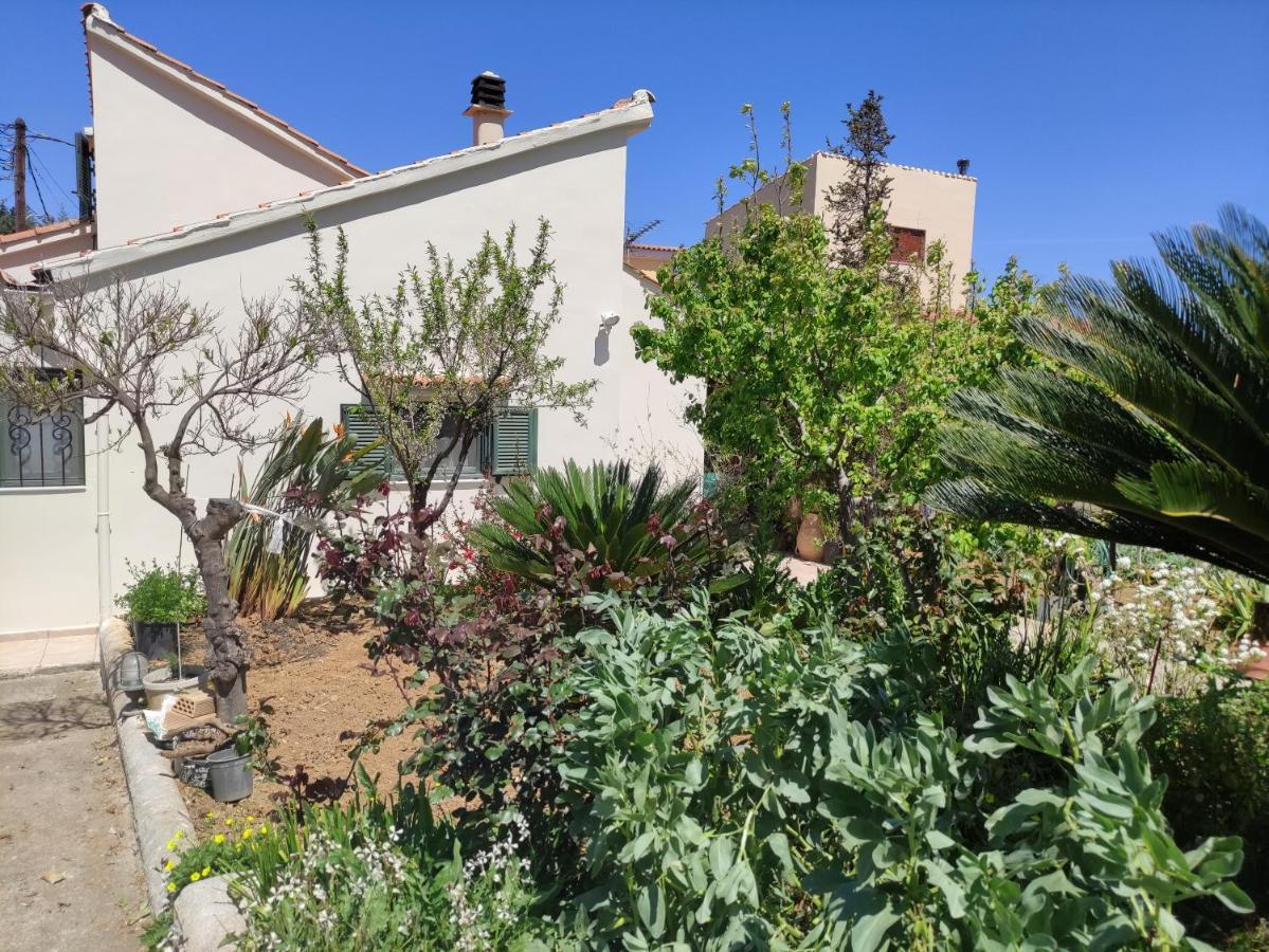 Casa Matzurana Villa Kounoupidhiana Bagian luar foto